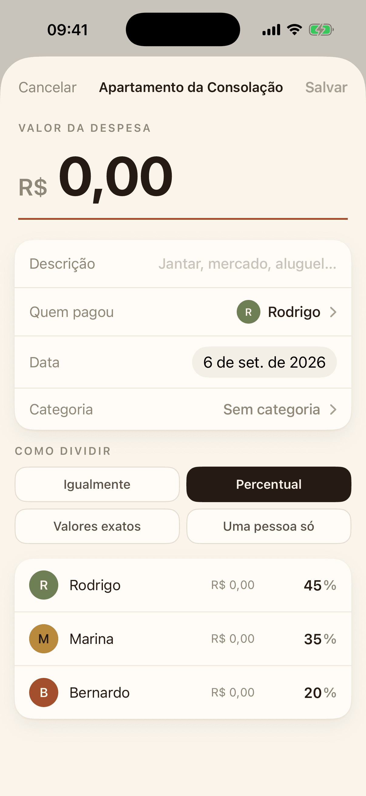 Tela de nova despesa, com valor, descrição, quem pagou e o modo de divisão.